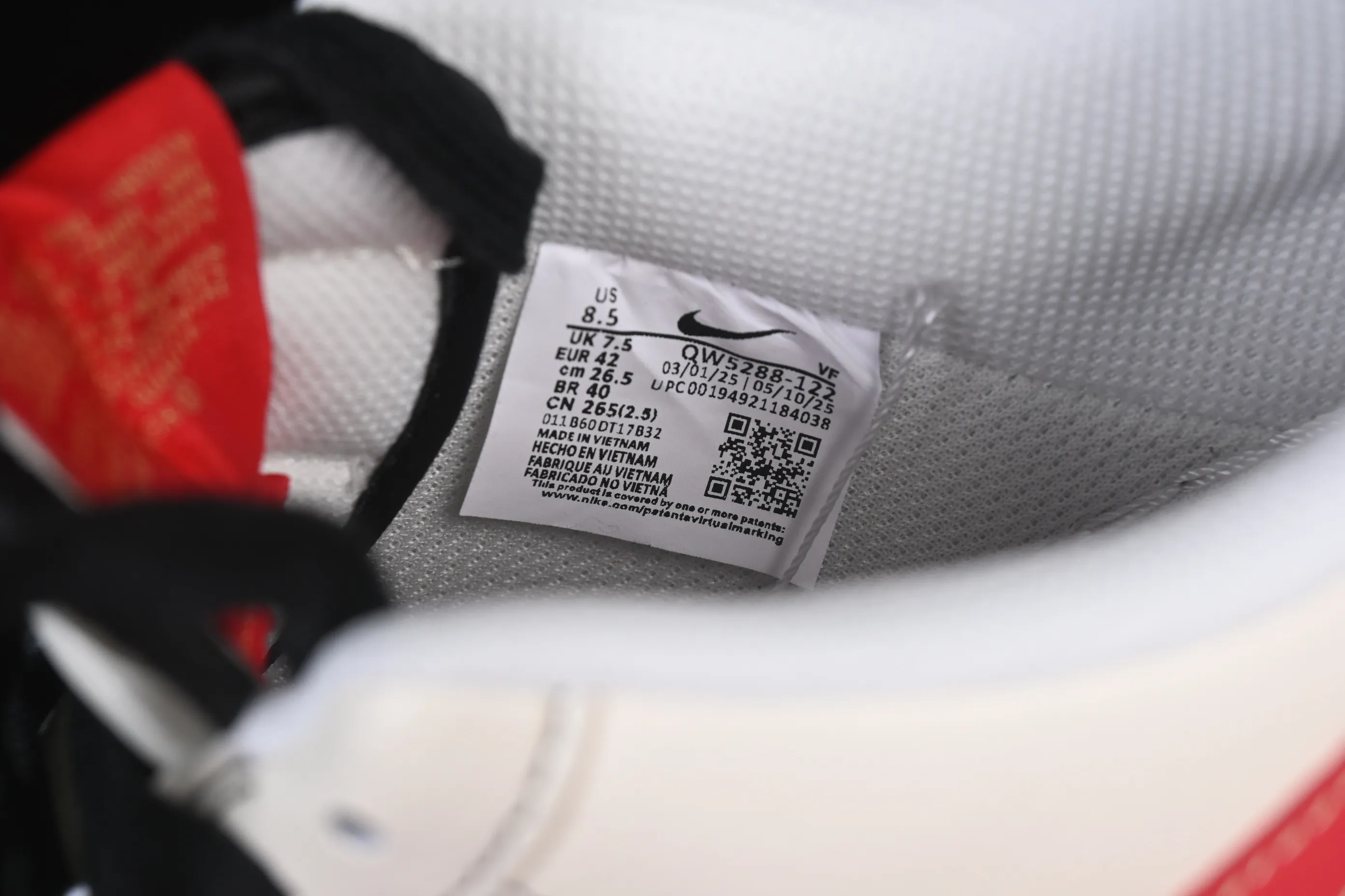 All categories Nk Air Force 1 Air Force series Nk Air Force 1 Low Air Force low-top Nike Air Force 1'07 Low Year of the Horse limited edition Air Force 1 low-top casual sneakers QW5288-122